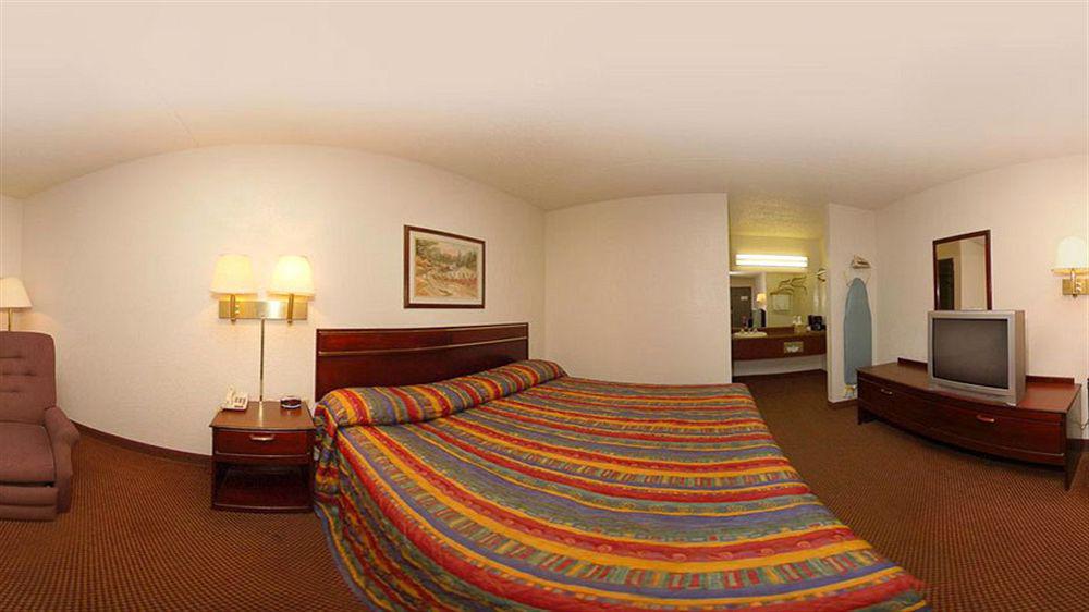 Motel Super 8 By Wyndham Morrilton Zewnętrze zdjęcie